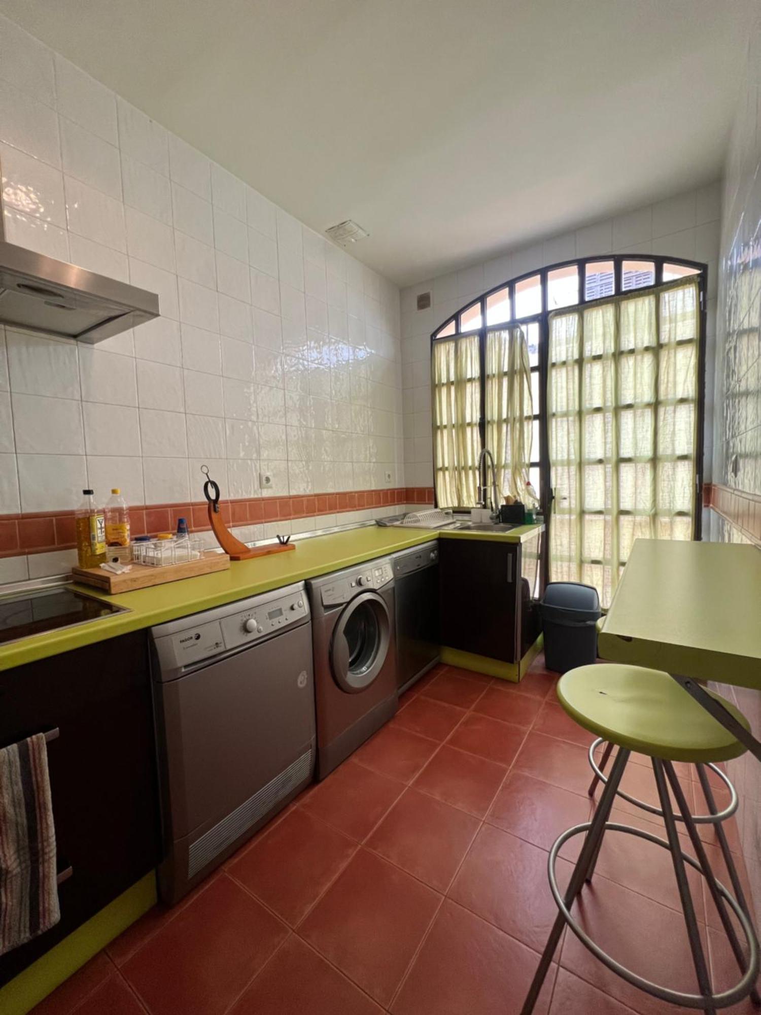 Apartamentos Sevilla Deluxe Rosales Los Rosales  Exterior photo
